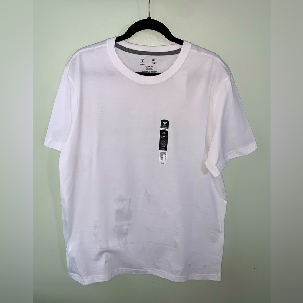 NEW Men's White TShirt - Size XL